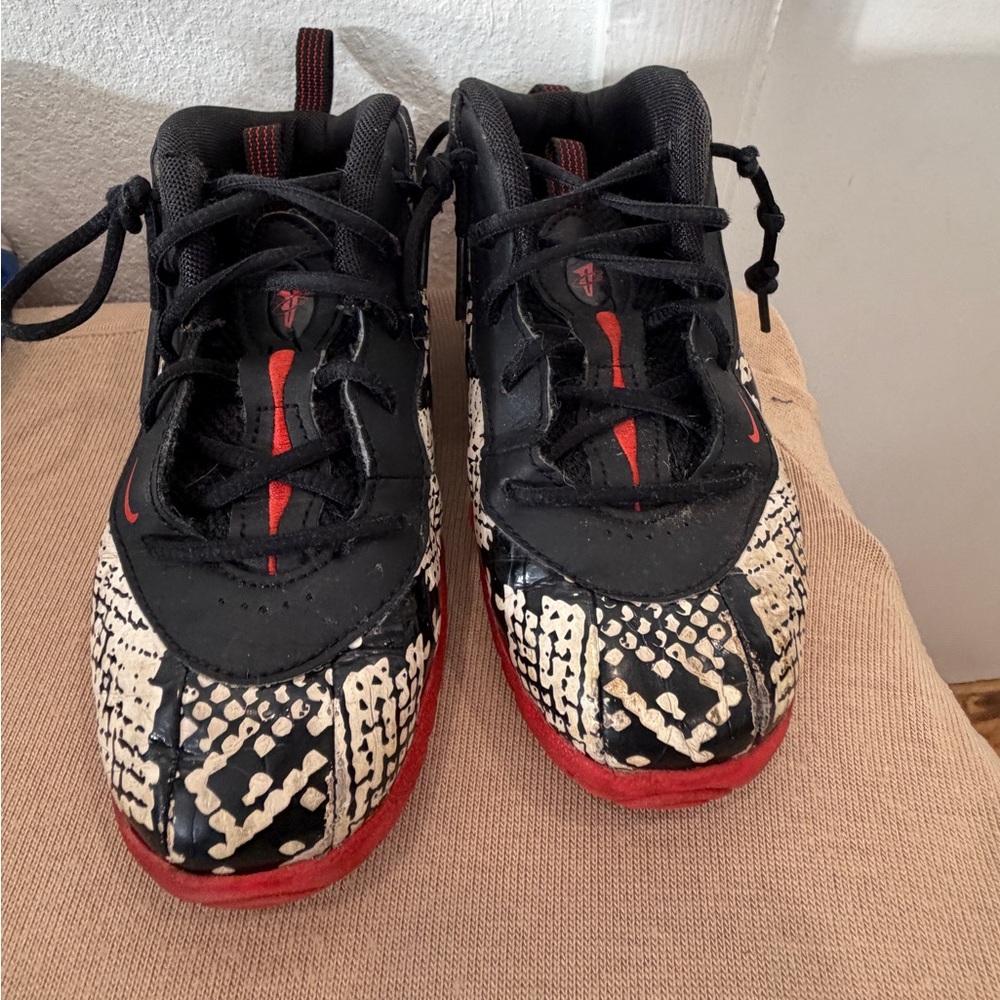 Nike Little foamposite One 'Albino Snakeskin' toddler shoes size 10